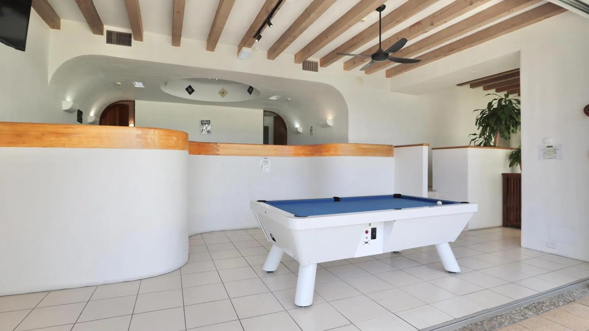 Chic 2 Bdrm Poolside Apartment Noosa Heads Austrália